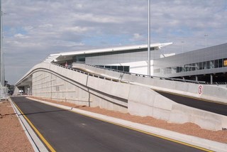 leiebil Adelaide Lufthavn